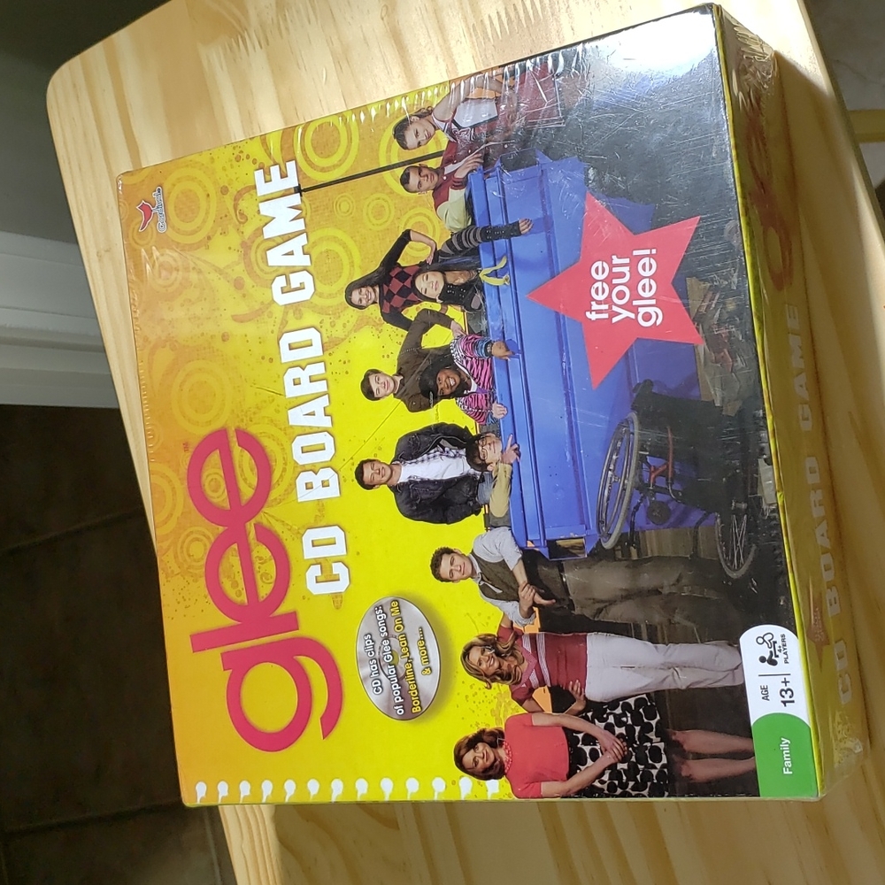 Glee CD board game